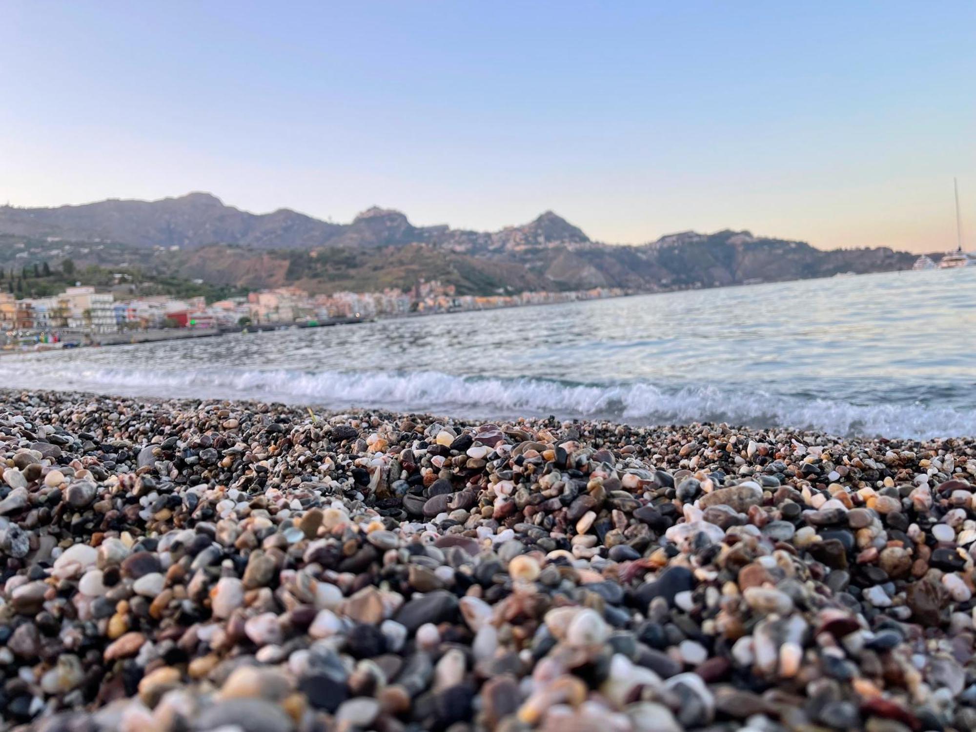 Casa Vacanza Giardini Naxos Taormina Miranaxos 外观 照片